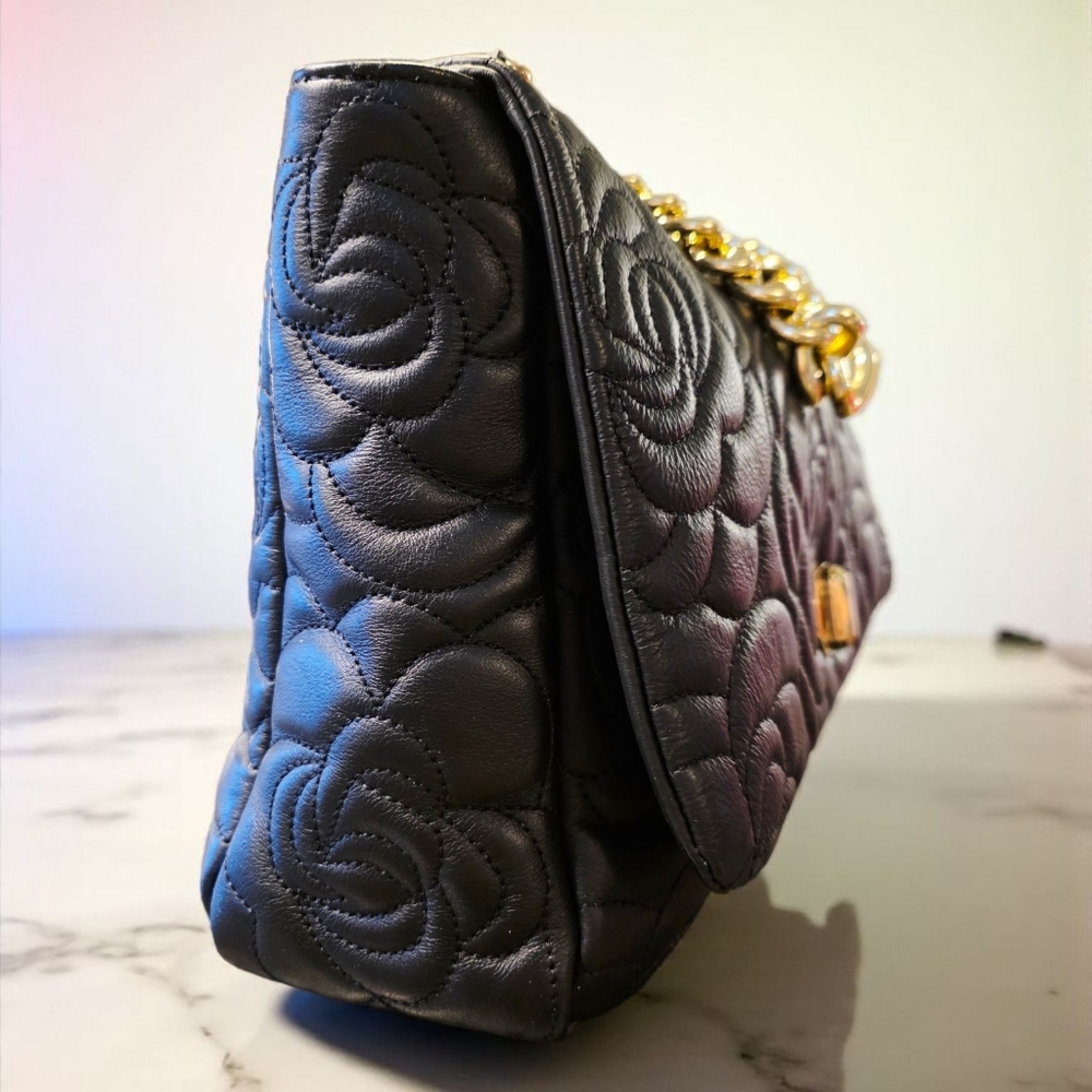 SALE!! Anna Paola Genuine Leather Black Rose Handbag - Picture 2 of 10